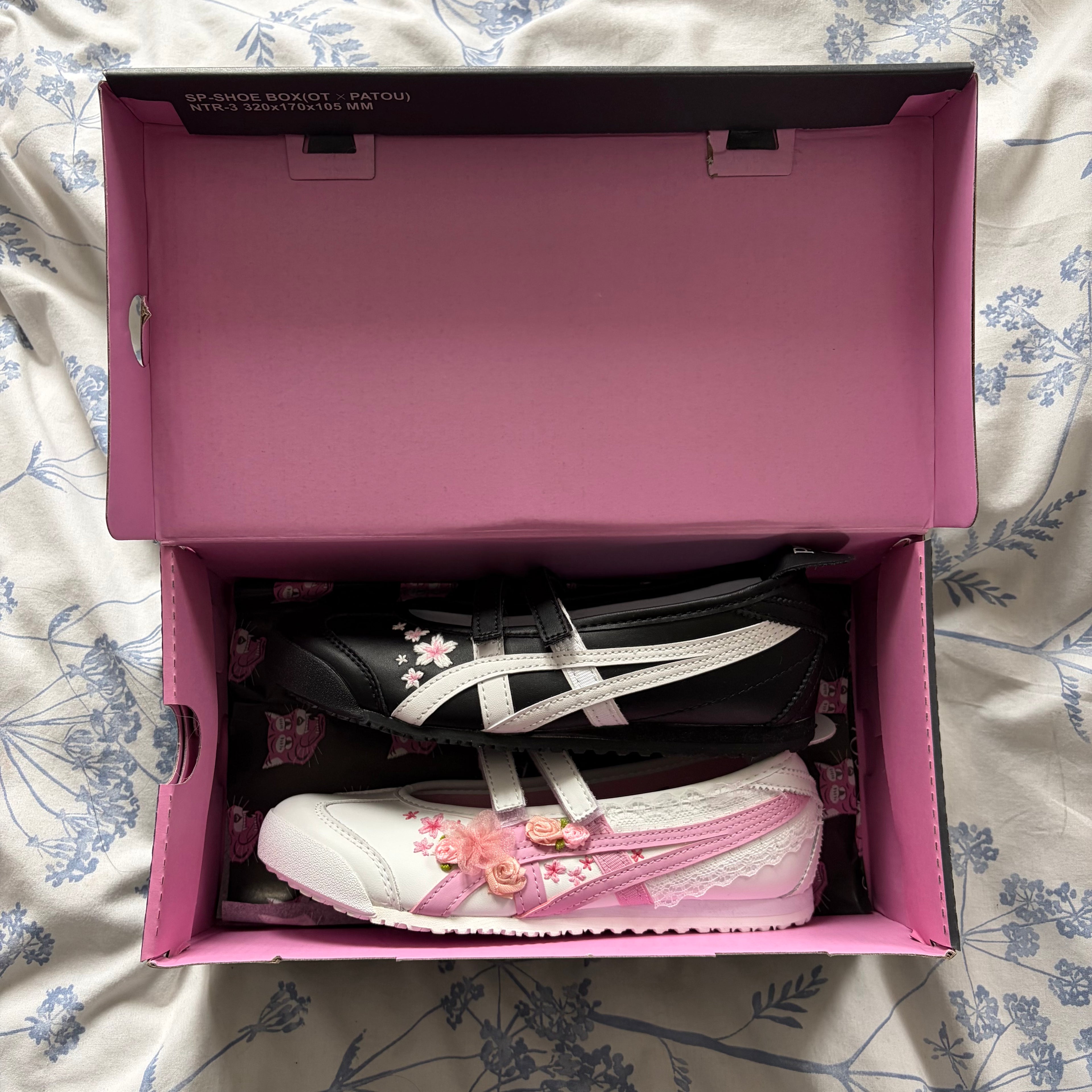 [JUNE PREORDER] 1:1 (White) Custom ballet flats